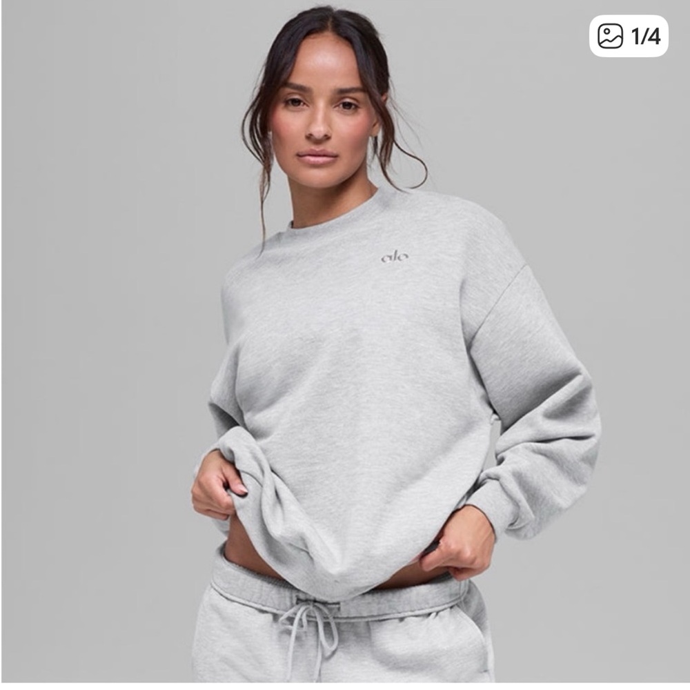 Alo Yoga Heather Gray Accolade Crewneck & Joggers Set